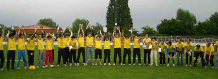 me_dmm.jpg me_dmm.jpg